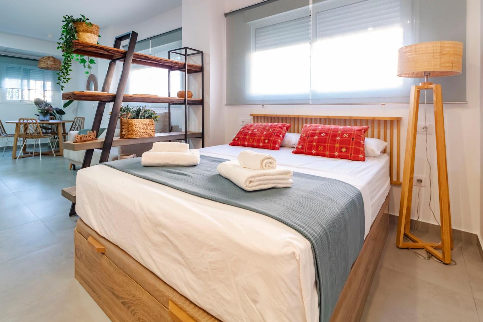 Nuevo Acogedor Estudio Junto Sta Justa Y Aeropuerto *