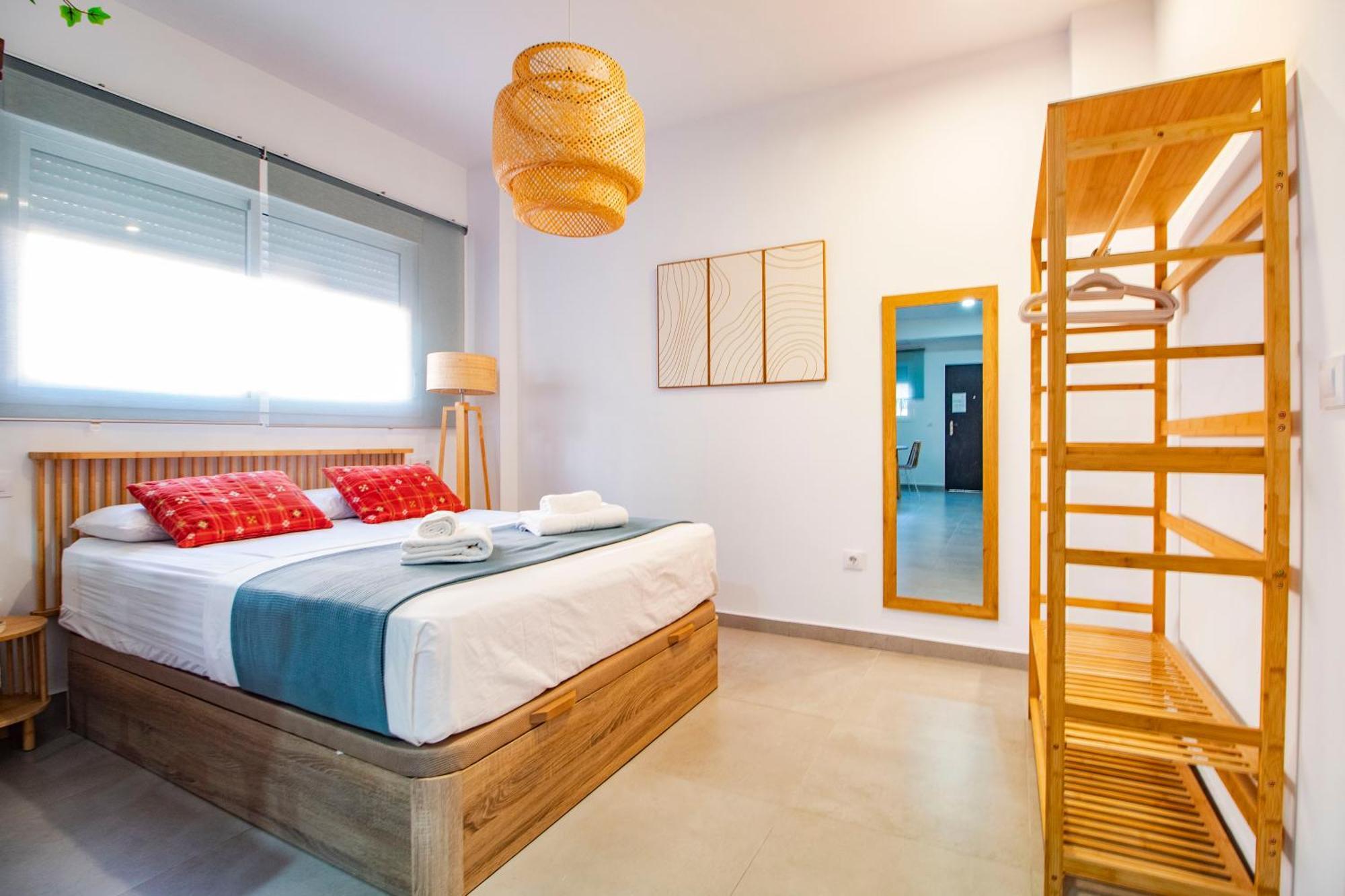 Nuevo Acogedor Estudio Junto Sta Justa Y Aeropuerto * Séville