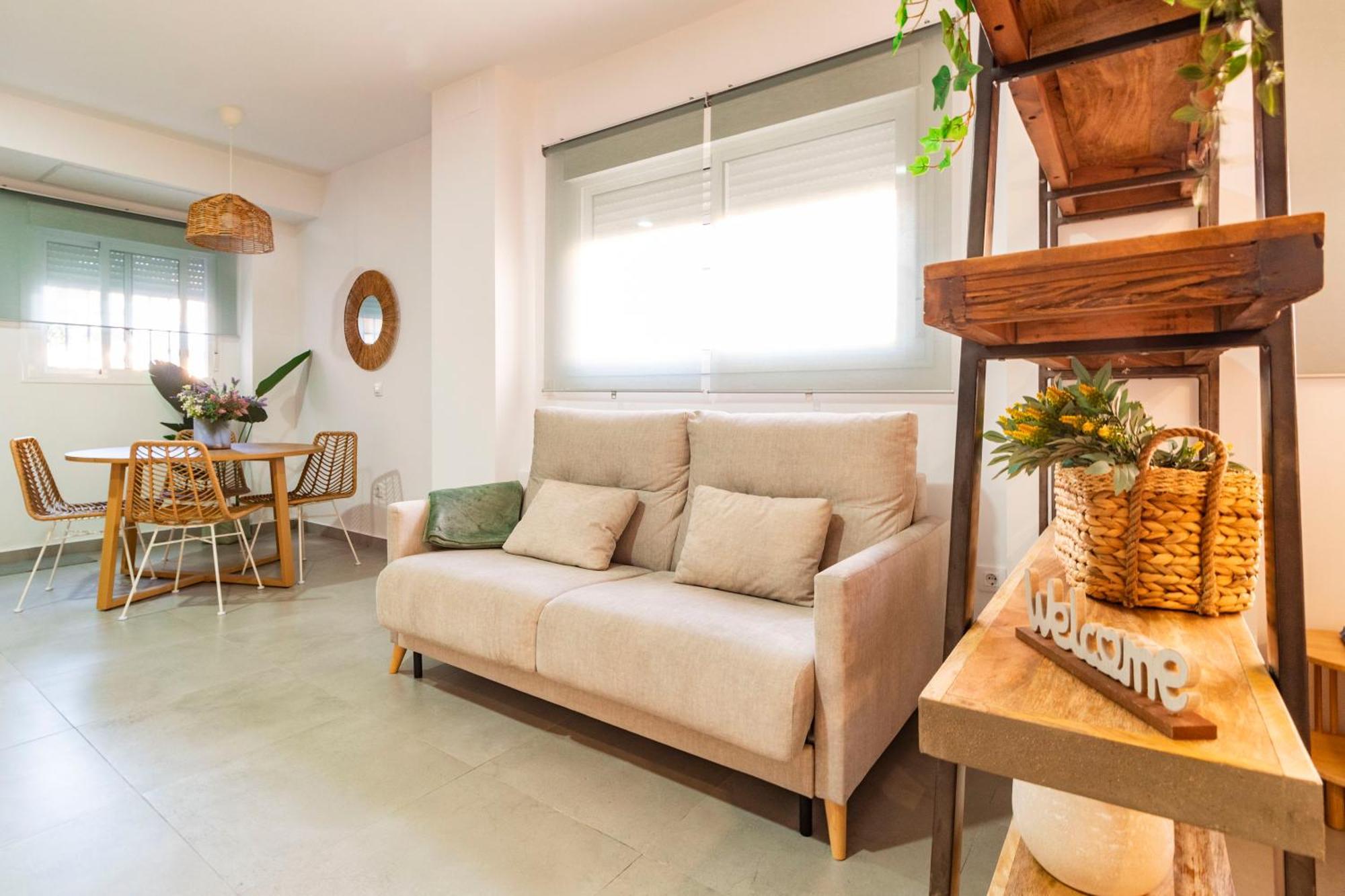 Nuevo Acogedor Estudio Junto Sta Justa Y Aeropuerto Séville